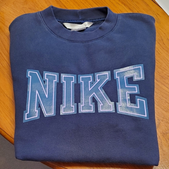 ✨️Nike sweatshirt sz M navy & light lavender lettering, with flaws. - Picture 3 of 11